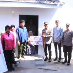 Hari Bhayangkara ke - 80 Polres Ngawi Bedah Dua Rumah Jadi Layak Huni, Hadirkan Senyum dan Harapan Warga Hari Bhayangkara ke - 80 Polres Ngawi Bedah Dua Rumah Jadi Layak Huni, Hadirkan Senyum dan Harapan Warga