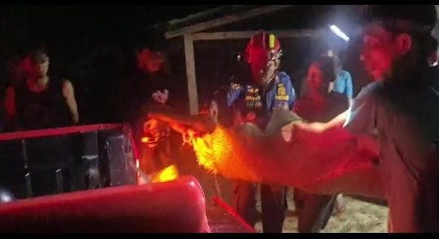 Damkarmat Lamsel Bergegas Padamkan Api Melalap Rumah Warga di Way Panji, Korban 2 Lansia Meninggal Dunia