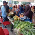Polres Pelabuhan Tanjungperak Gelar Gerakan Pangan Murah Hasil Panen Lahan Ketahanan Pangan Polres Pelabuhan Tanjungperak Gelar Gerakan Pangan Murah Hasil Panen Lahan Ketahanan Pangan