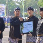 Dinilai Berdedikasi Jaga Kondusivitas, Polres Madiun Raih Penghargaan dari Bupati Dinilai Berdedikasi Jaga Kondusivitas, Polres Madiun Raih Penghargaan dari Bupati