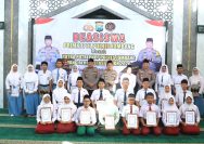 Kapolres Jombang Serahkan Beasiswa kepada Putra-Putri Pegawai Negeri Pada Polri Berprestasi