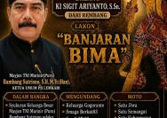 Mayjen TNI ( Purn ) Bambang Sutrisno Semarakkan Sedekah Bumi Desa Gogorante Dengan Nobar Wayang Kulit