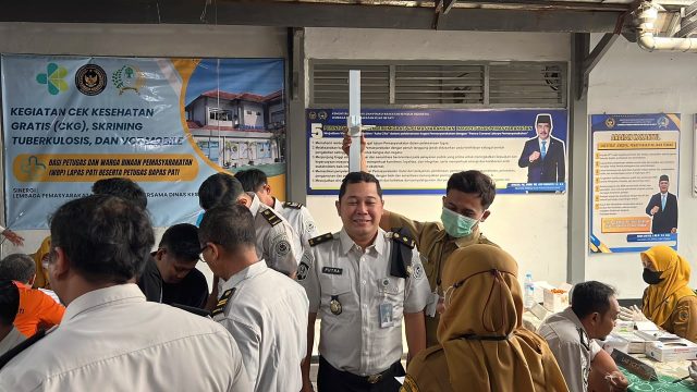 Lapas Pati Bersinergi Dengan Dinas Kesehatan Kabupaten Pati dan Dokter Kesehatan Polresta Pati Gelar Cek Kesehatan Gratis Bagi Petugas dan Warga Binaan