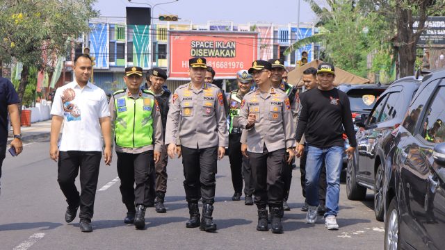 Kapolres Madiun Dampingi Karoops Polda Jatim Tinjau Pengesahan Warga Baru IKS PI Kera Sakti