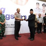 Kapolda Jatim Pastikan Tak Ada Ancaman Kerusuhan di Jatim, Warga Diminta Tak Percaya Hoaks Kapolda Jatim Pastikan Tak Ada Ancaman Kerusuhan di Jatim, Warga Diminta Tak Percaya Hoaks