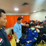 Polda Jatim Terjunkan 30 Personel SAR Polairud dan Almatsus, Evakuasi Korban KMP Mutiara Sentosa 2 Polda Jatim Terjunkan 30 Personel SAR Polairud dan Almatsus, Evakuasi Korban KMP Mutiara Sentosa 2