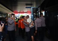 Polres Pelabuhan Tanjungperak Dampingi Korban Peristiwa KM Mutiara Sentosa II, Pastikan Penanganan Maksimal