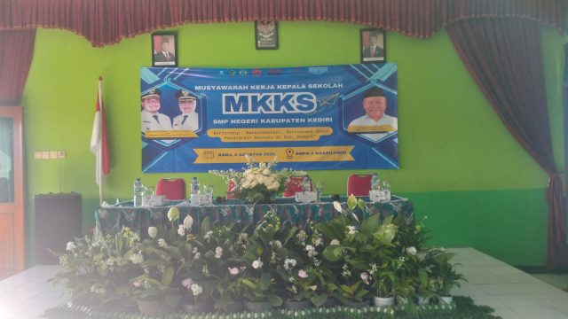Rakor MKKS dan Pembukaan MGMP SMP Negeri Kabupaten Kediri Resmi Digelar, Kadisdik Tekankan Kolaborasi Wujudkan Pendidikan Bermutu