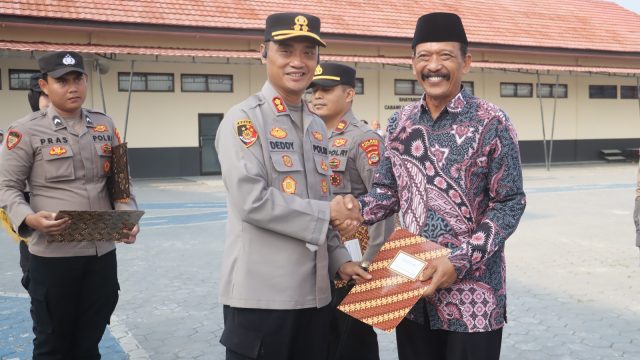 Keamanan Butuh Peran Semua Elemen, Kapolres Lampung Selatan Apresiasi Kades Batuliman