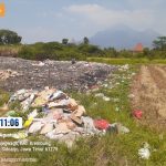 Anomali TPST Desa Tanjekwagir, Tersedia dan Terbangun Pakai Uang Negara Namun Sampah Berserakan di Bibir Sungai