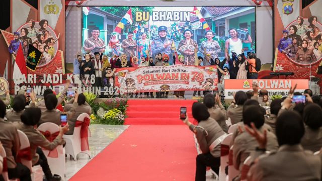 Hari Jadi ke-78 Polwan RI, Kapolda Jatim: Polwan Harus Profesional dan Beri Dampak Nyata bagi Masyarakat