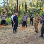 Sinergi Polres Ngawi dan Tim Gabungan Berhasil Padamkan Karhutla Lawu Utara Sinergi Polres Ngawi dan Tim Gabungan Berhasil Padamkan Karhutla Lawu Utara