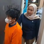 Residivis Kambuh, Edarkan Sabu-Ganja di Rungkut – Polrestabes Surabaya Ringkus CH, Keuntungan Rp10,5 Juta Residivis Kambuh, Edarkan Sabu-Ganja di Rungkut – Polrestabes Surabaya Ringkus CH, Keuntungan Rp10,5 Juta