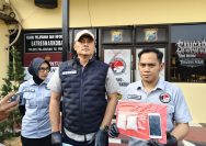 Satresnarkoba Polres Pelabuhan Tanjung Perak Amankan Kurir Bawa 100,72 Gram Sabu