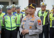Tilang Manual Surabaya Kembali Berlaku: Kapolrestabes Surabaya Tegaskan Nol Toleransi Penyimpangan