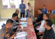 Camat Kalianda Pimpin Verifikasi Berkas Bakal Calon Kepala Desa PAW Desa Tengkujuh dan Palembapang