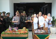 Kapolres Gresik Beri Kejutan Di HUT TNI Ke-81 Berharap Sinergitas TNI-Polri Semakin Solid